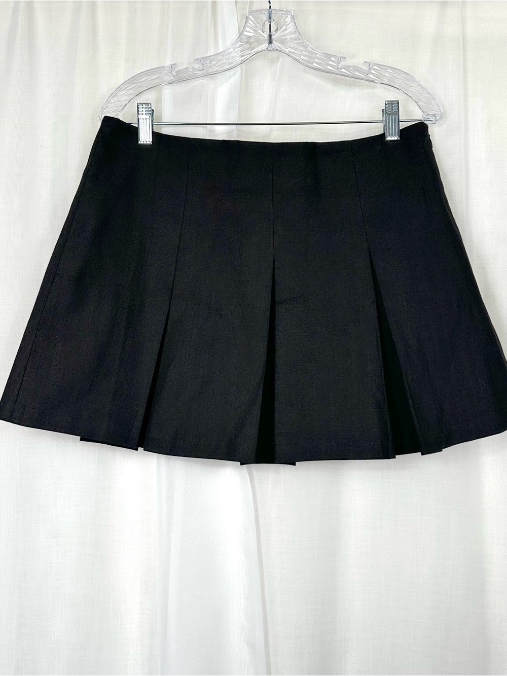 NWT ASTR The Label Black Wide Pleat Mini Skirt Size L Preppy Tenniscore Academia